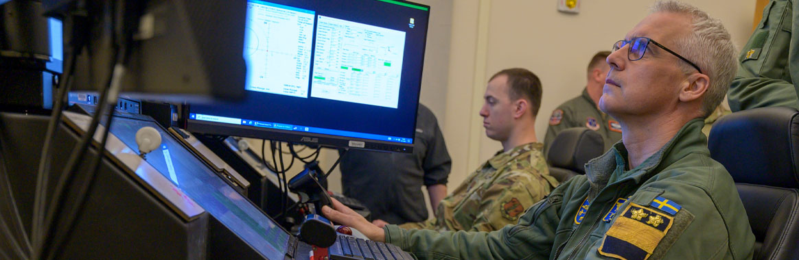 New York Guard Hosts Swedish Air Force Leader